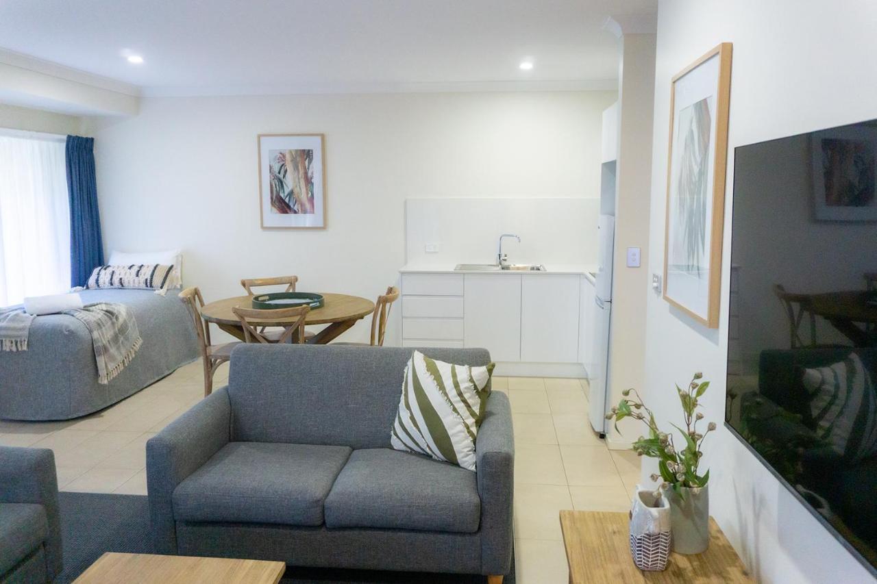 Port Stephens Koala Sanctuary Hotell One Mile Exteriör bild
